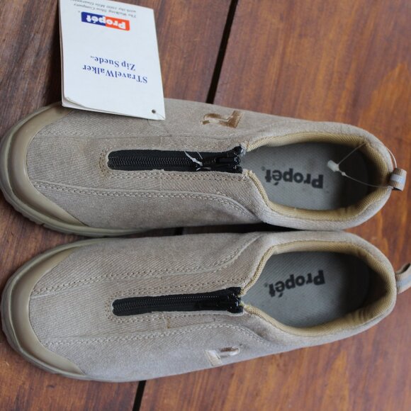 FALL SALE Propet Womens Travelwalker Zip Suede 6 1/2 M NWT's - Picture 2 of 12